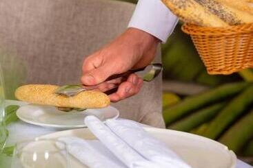 هتل Lixus Beach Resort   All In