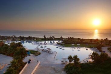 هتل Lixus Beach Resort   All In