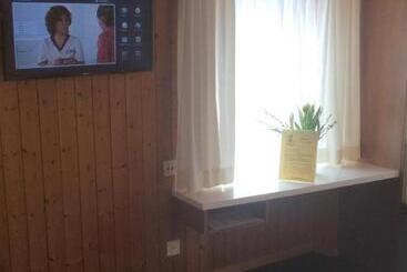 هتل Restaurant Heidihof