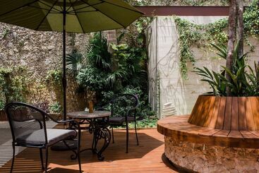 Ya Ax Hotel Boutique