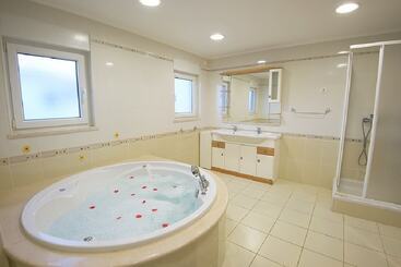 پانسیون Milfontes Guest House Duna Parque Resorts & Hotels