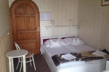 Steinhaus Bed & Breakfast