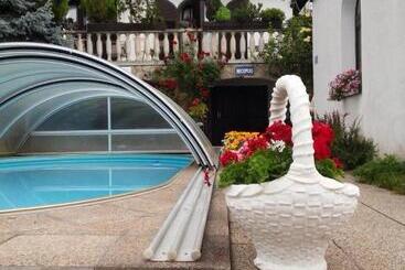 Steinhaus Bed & Breakfast