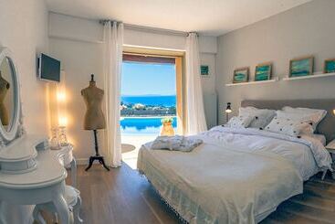 Villa Thalassa Art  B&b