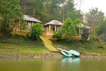Foys Lake Resort
