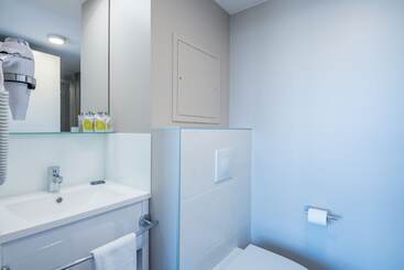هتل All Suites Bordeaux Centre Marne   Gare Saint Jean