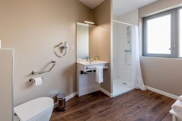 هتل All Suites Bordeaux Centre Marne   Gare Saint Jean