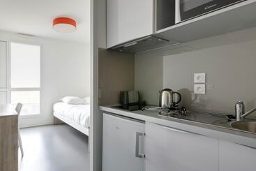 هتل All Suites Bordeaux Centre Marne   Gare Saint Jean