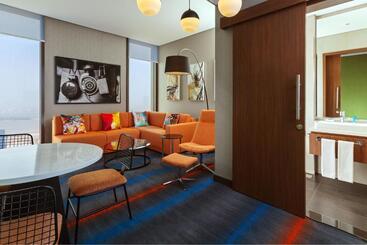 酒店 Aloft Me'aisam, Dubai