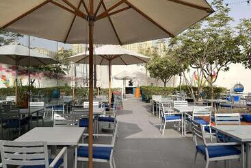 酒店 Aloft Me'aisam, Dubai