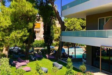 Athenian Riviera Hotel& Suites