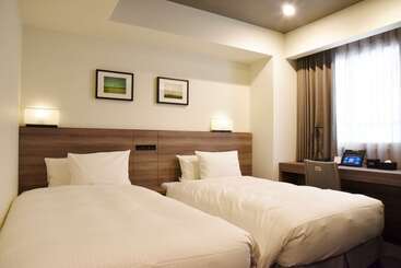هتل Best Western Sapporo Odori Koen