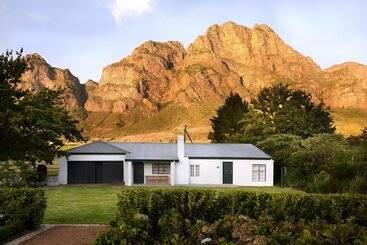 هتل Boschendal Farm Estate