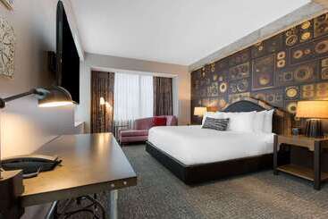 Cambria Hotel Nashville Downtown