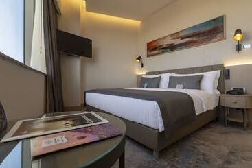 هتل Crowne Plaza Cappadocia   Nevsehir, An Ihg