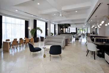 هتل Dello Ft Lauderdale Airport, Tapestry Collection By Hilton
