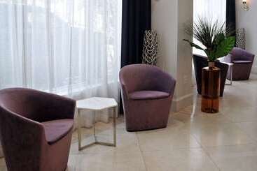هتل Dello Ft Lauderdale Airport, Tapestry Collection By Hilton