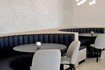 هتل Dello Ft Lauderdale Airport, Tapestry Collection By Hilton