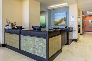 هتل Dello Ft Lauderdale Airport, Tapestry Collection By Hilton
