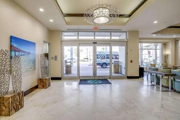 هتل Dello Ft Lauderdale Airport, Tapestry Collection By Hilton
