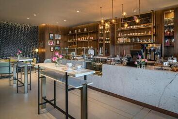 هتل Element Fort Lauderdale Downtown