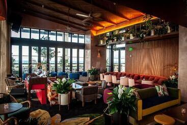 هتل Element Fort Lauderdale Downtown