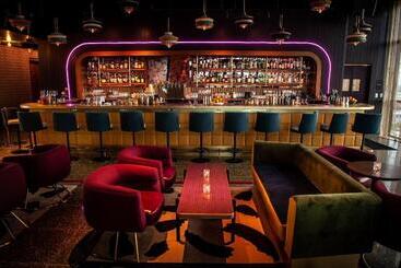 هتل Element Fort Lauderdale Downtown
