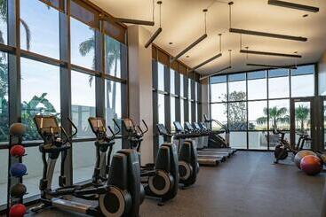 هتل Element Fort Lauderdale Downtown