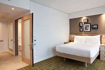 هتل Hampton By Hilton Dortmund Phoenix See