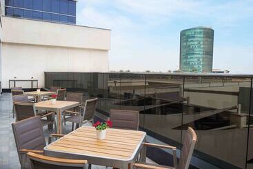 هتل Hilton Garden Inn Al Khobar
