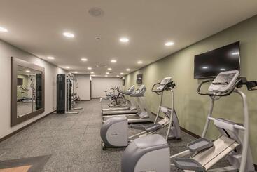 هتل Hilton Garden Inn Frankfurt City Centre