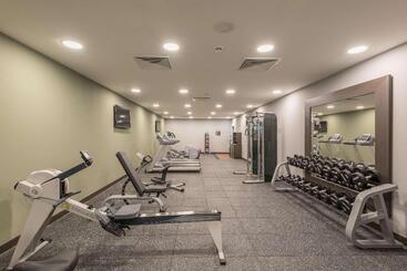 هتل Hilton Garden Inn Frankfurt City Centre