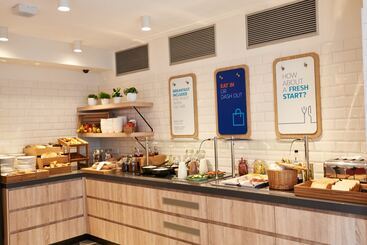 هتل Holiday Inn Express Amsterdam   City Hall, An Ihg
