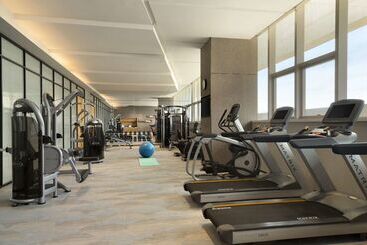 هتل Hyatt House Yinchuan Yuecaicheng