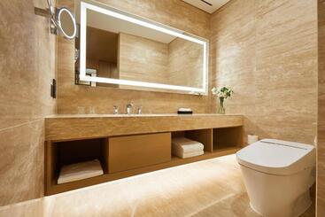 هتل Marriott Jeju Shinhwa World