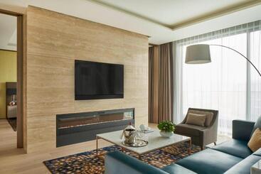 هتل Marriott Jeju Shinhwa World