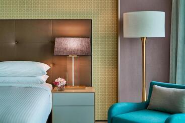هتل Marriott Jeju Shinhwa World