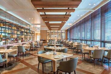 هتل Marriott Jeju Shinhwa World