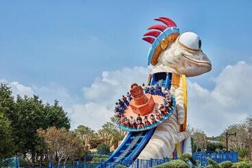 هتل Marriott Jeju Shinhwa World