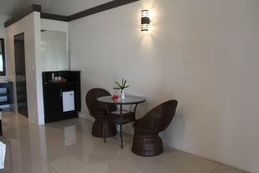 هتل Landers Bay Resort & Spa Fiji   Adults Only