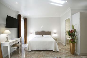 هتل Le Magnolia