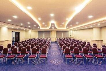 هتل Mercure Tetovo