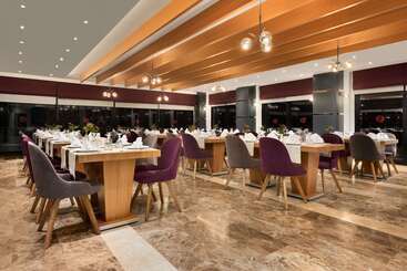 هتل Ramada By Wyndham Giresun Piraziz
