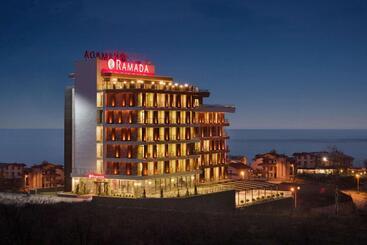 هتل Ramada By Wyndham Giresun Piraziz