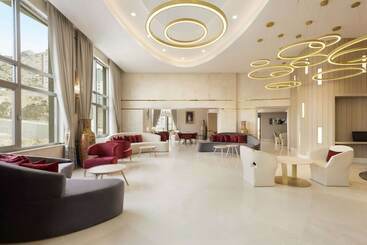 هتل Ramada By Wyndham Gumushane
