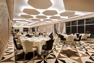 هتل Ramada By Wyndham Gumushane