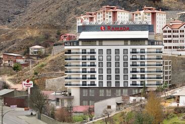 هتل Ramada By Wyndham Gumushane