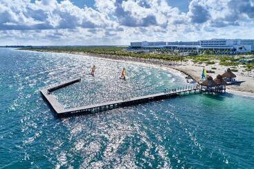 هتل Riu Palace Costa Mujeres - All Inclusive
