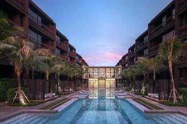 هتل Saturdays Residence By Brown Starling