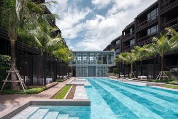 هتل Saturdays Residence By Brown Starling